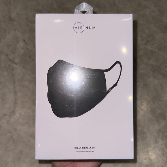 Airinum Urban Air Black Small Face Mask 2.0 - Picture 10 of 17